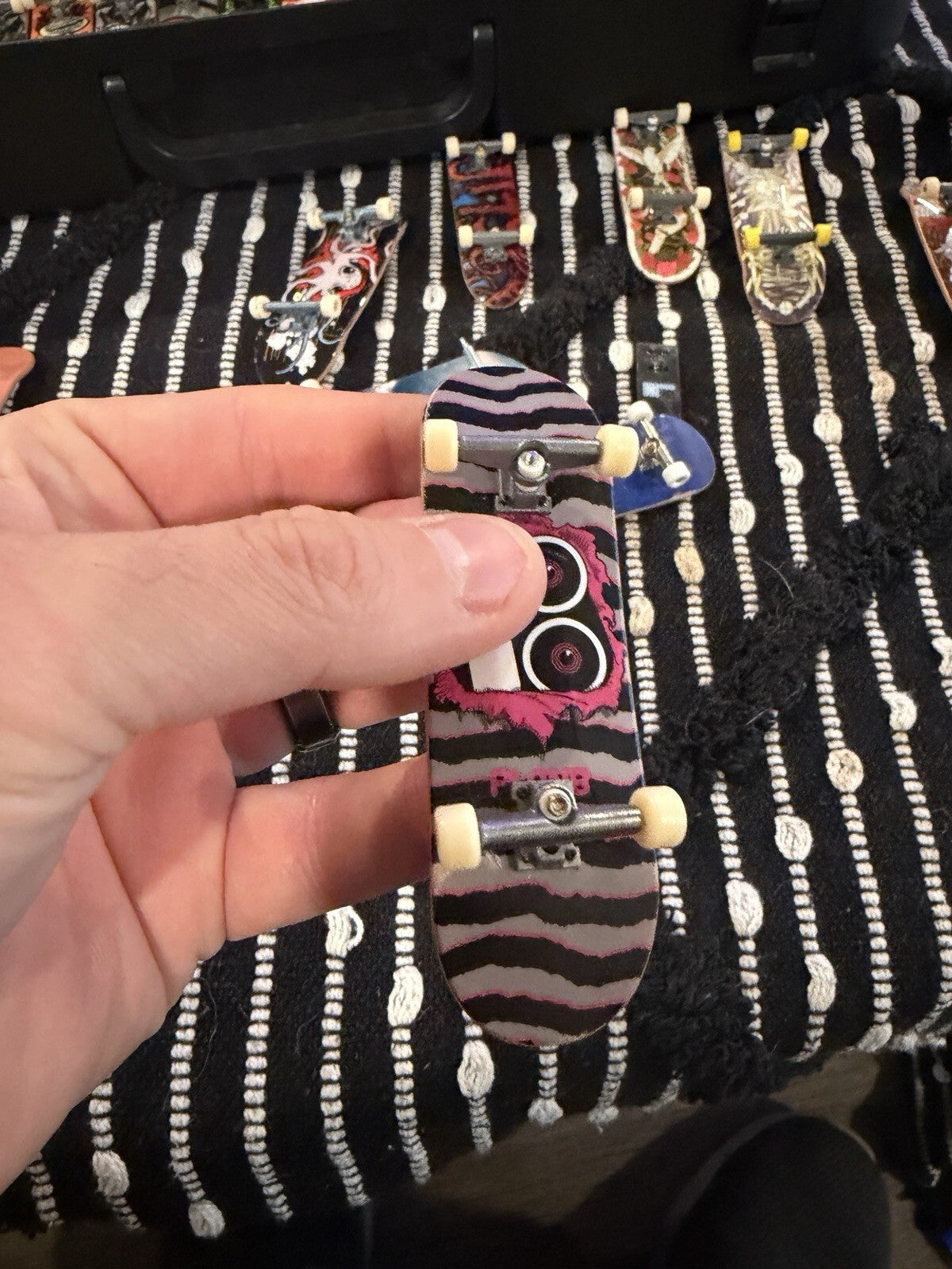 Tech Deck Fingerboard Flip DLX Pro Plan B Mini Skateboard