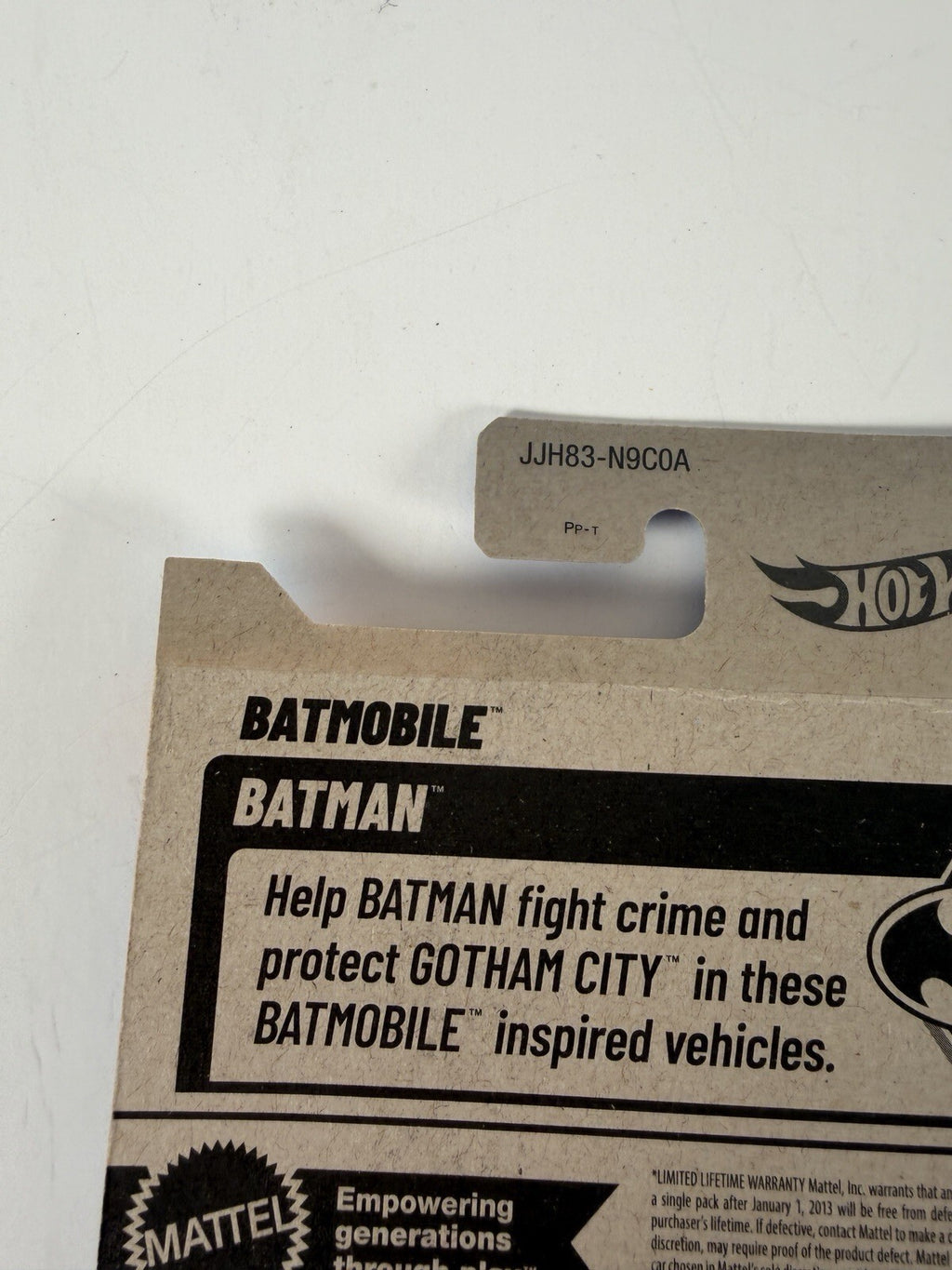 Hot Wheels BATMAN 1/5 Batmobile 4/250