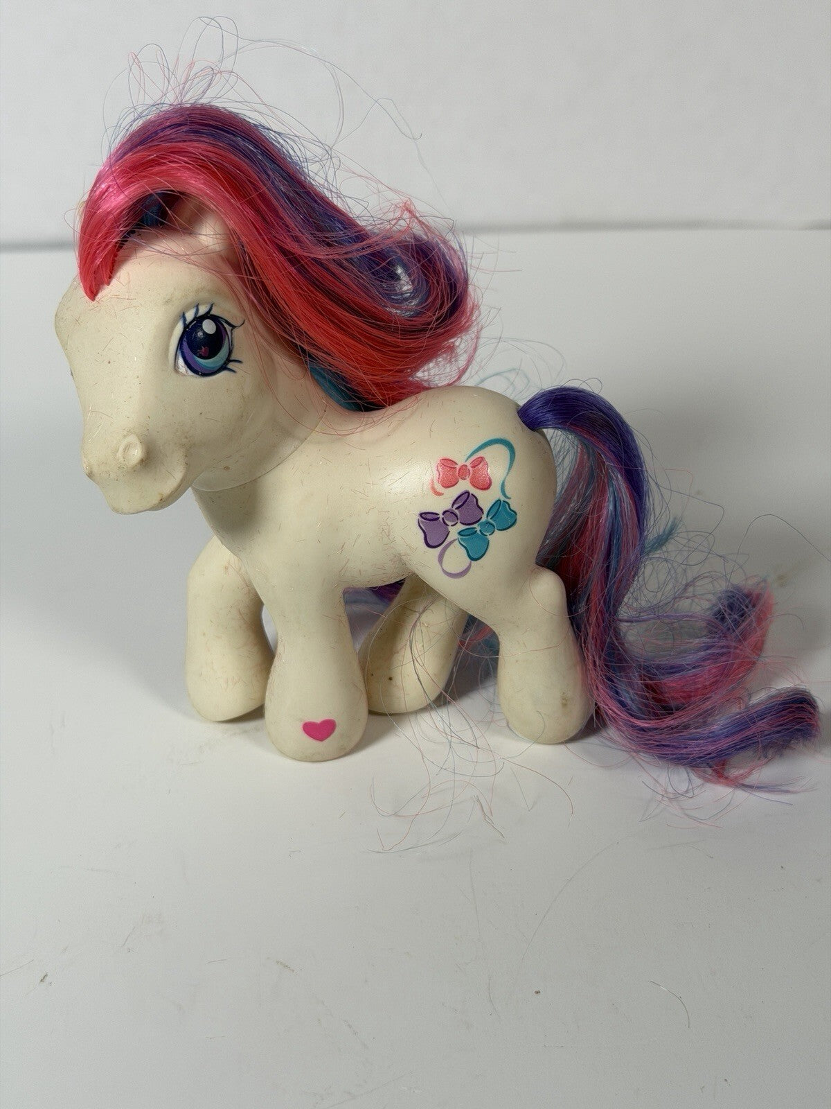 My little Pony Hasbro 2002 White Ribbon Pony Rainbow Mane & Tail