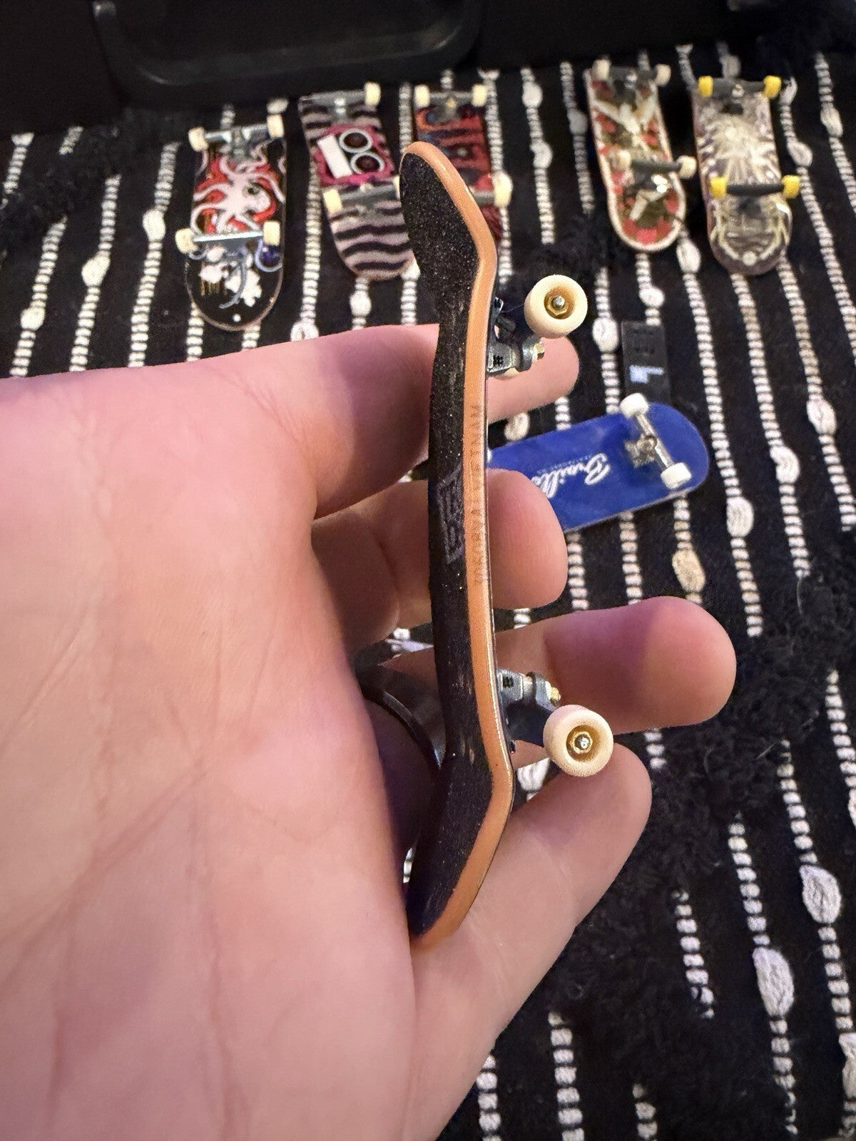 Tech Deck Fingerboard Ladies Restroom simon bannerof Deck!