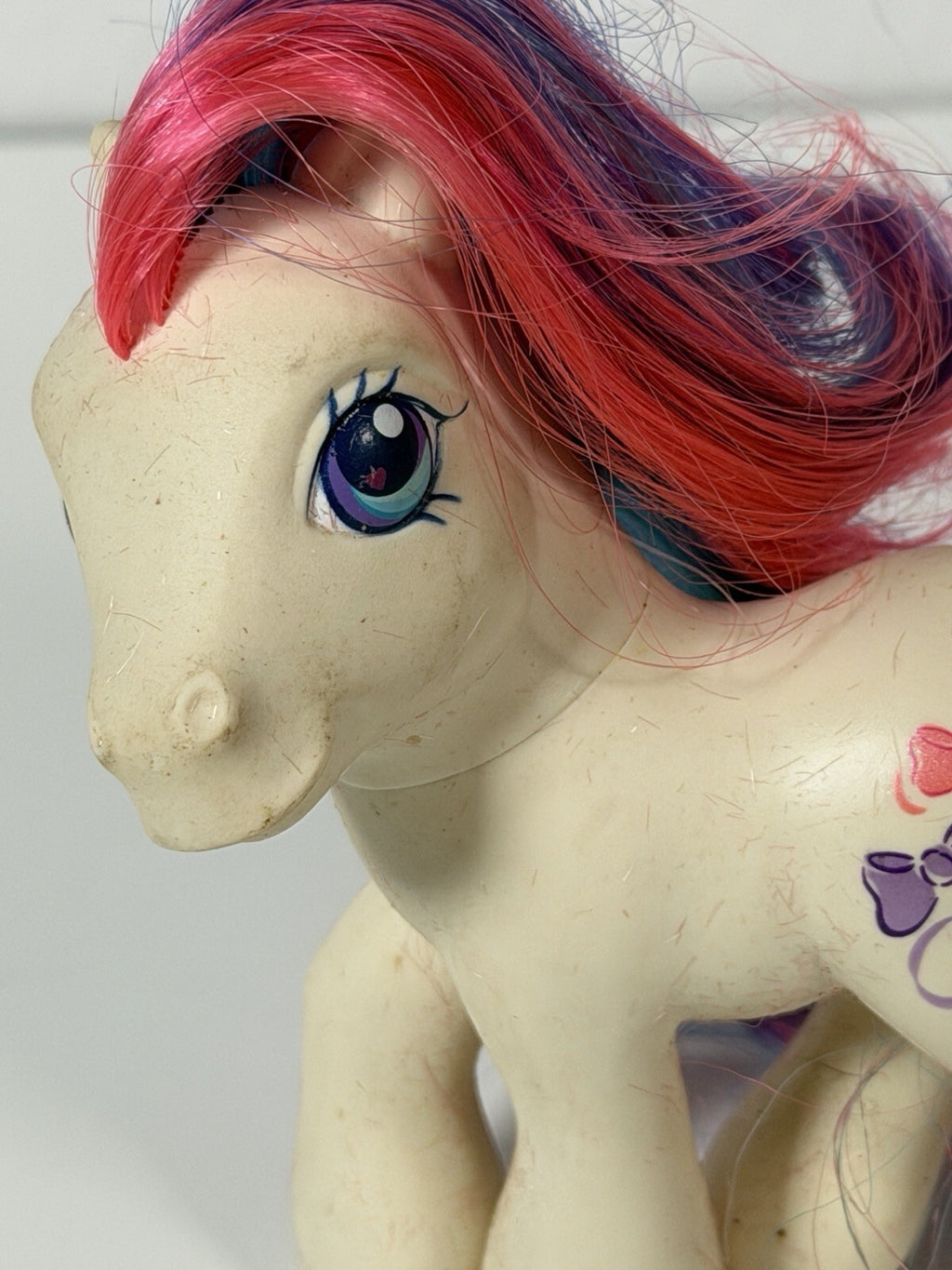 My little Pony Hasbro 2002 White Ribbon Pony Rainbow Mane & Tail