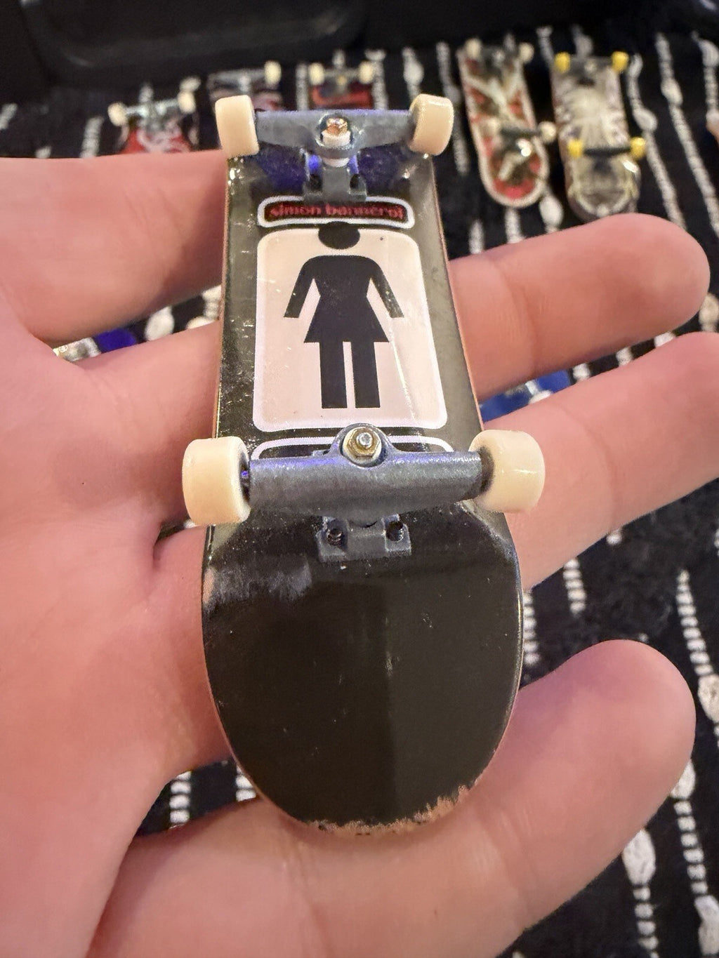 Tech Deck Fingerboard Ladies Restroom simon bannerof Deck!