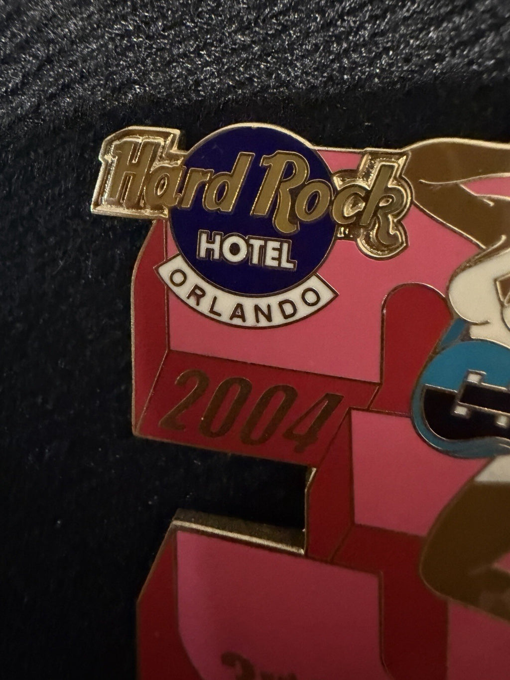 Hard Rock Cafe 2004 Pin Up Girl Guitar Collectible Enamel Pin Rare